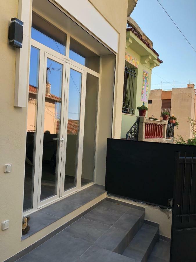 Grand Loft Chic Et Moderne, Deco Industrielle Apartment Beausoleil Exterior photo